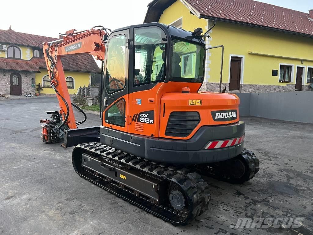 Doosan DX85R-3 Midigraafmachines 7t - 12t