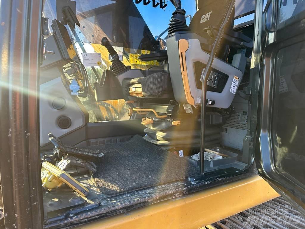 CAT 320 Rupsgraafmachines