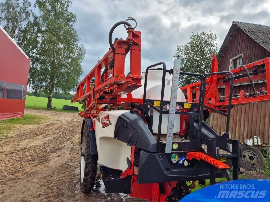 Kuhn Lexis 3000 Getrokken spuitmachines