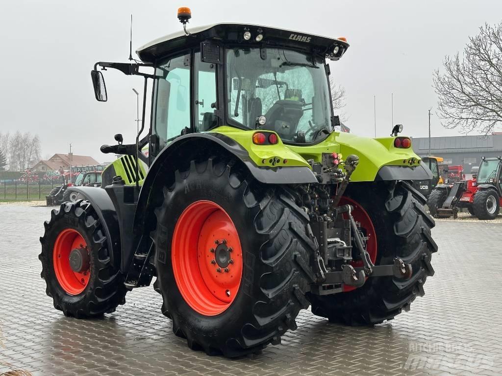 CLAAS Arion 550 Tractoren