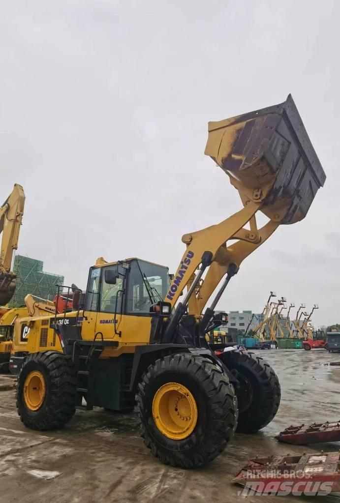 Komatsu WA 380 Wielladers