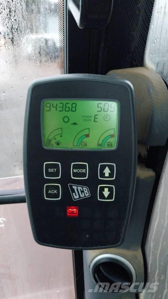 JCB JS 220 LC Rupsgraafmachines