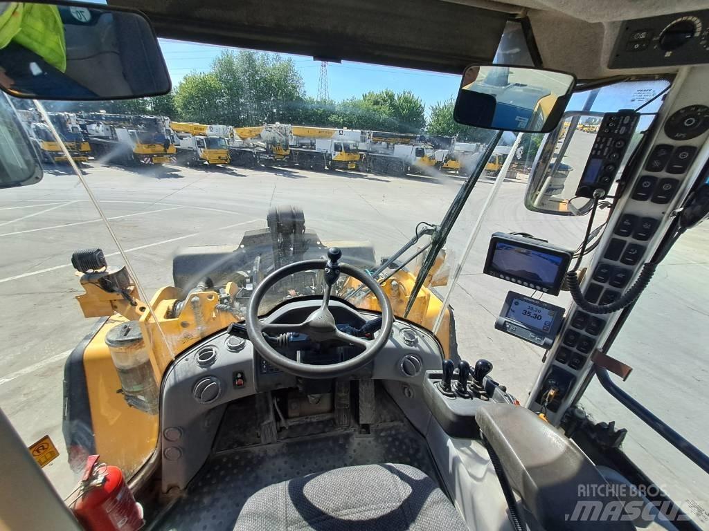 Volvo L180G Wielladers