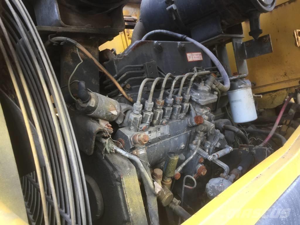 Komatsu WA 320-3 Wielladers