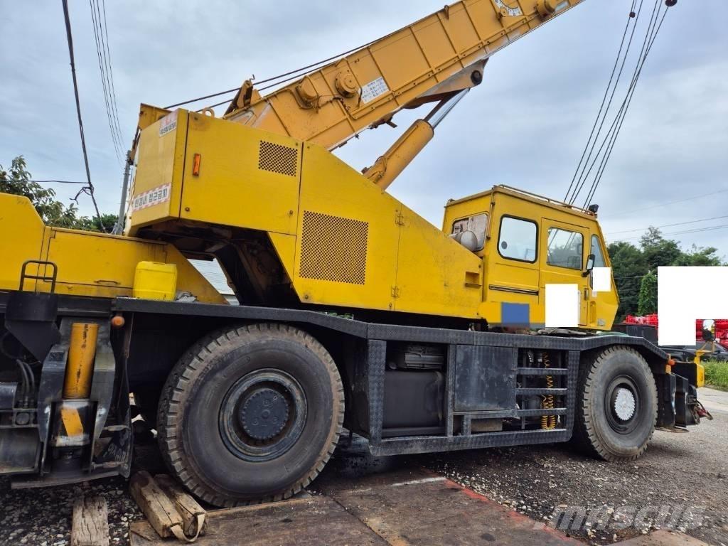 Kato SS 500 Ruwterrein kranen