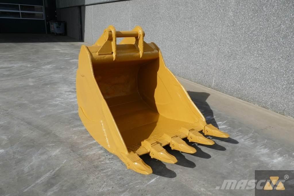 CAT 330 Bucket Bakken