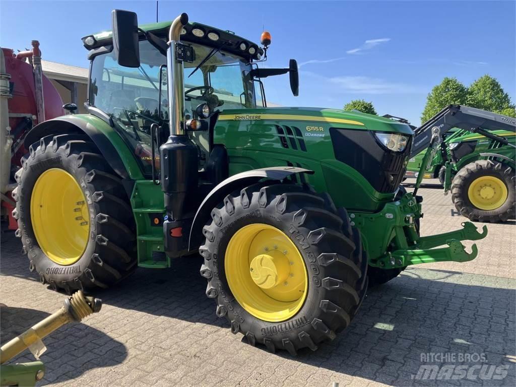 John Deere 6155R Tractoren