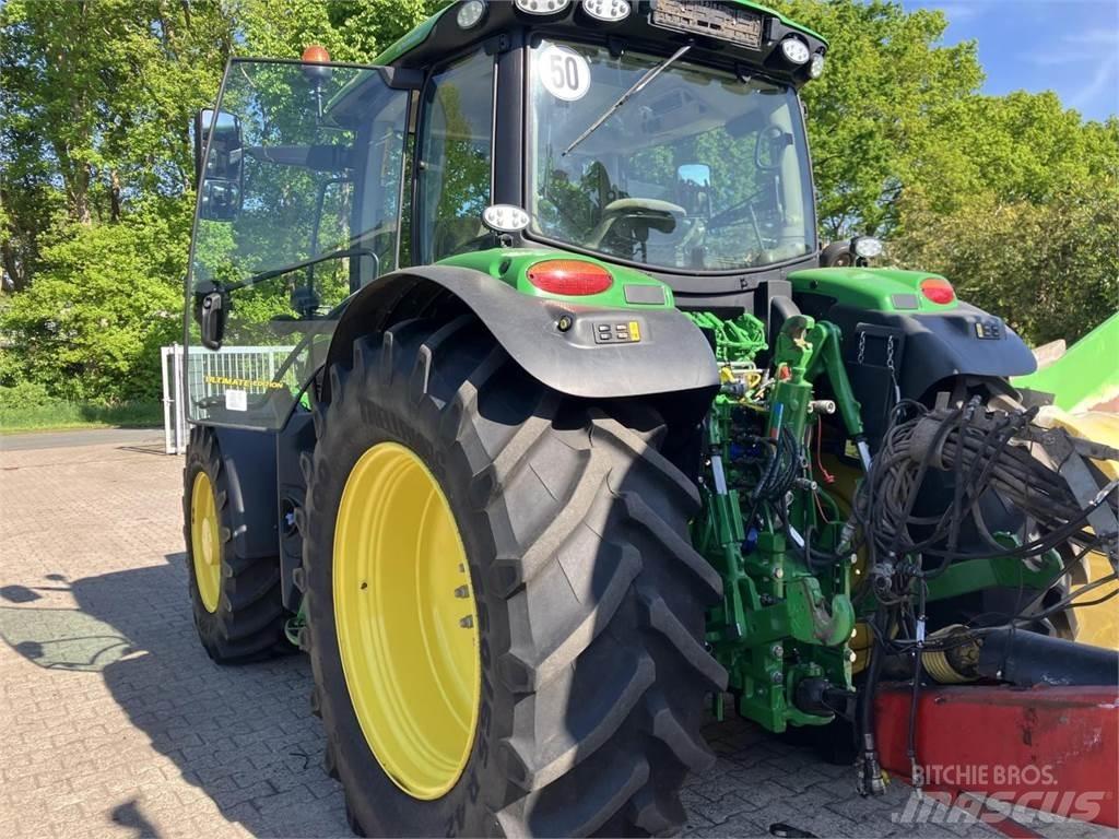 John Deere 6155R Tractoren