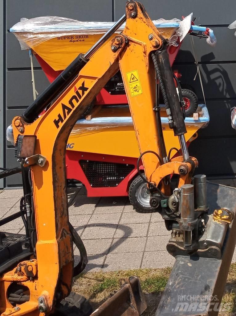 Hanix H 09 D Minigraafmachines < 7t