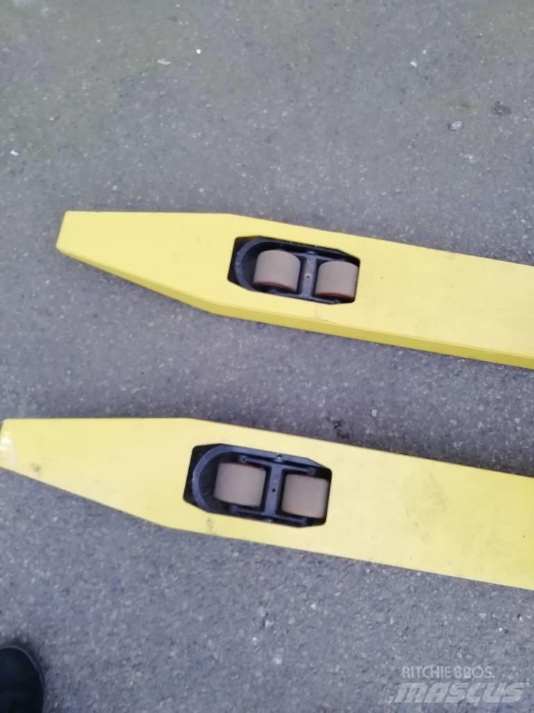 Hyster S1.4 Stapelaar meeloop
