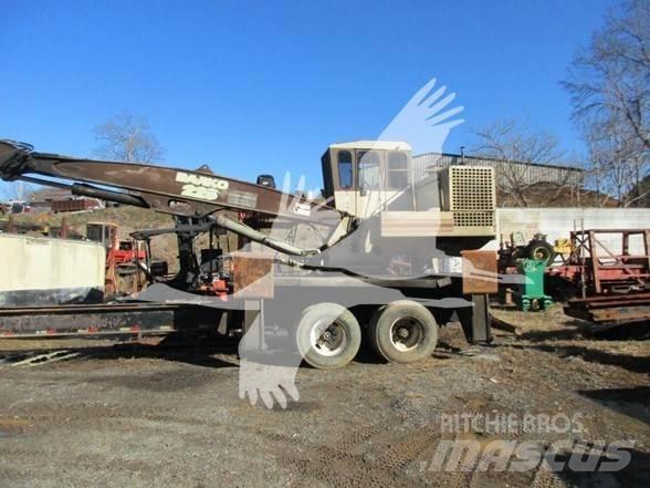 Barko 225 Boomstamladers