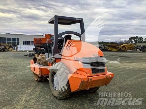 Hamm 3307P Trilrolwalsen