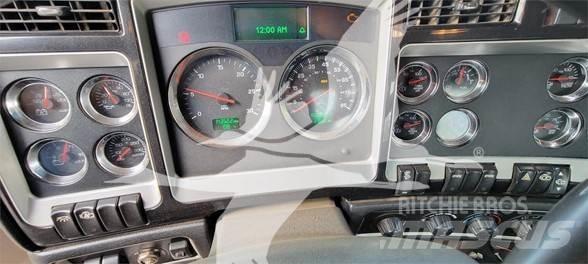 Kenworth W900 Trekkers