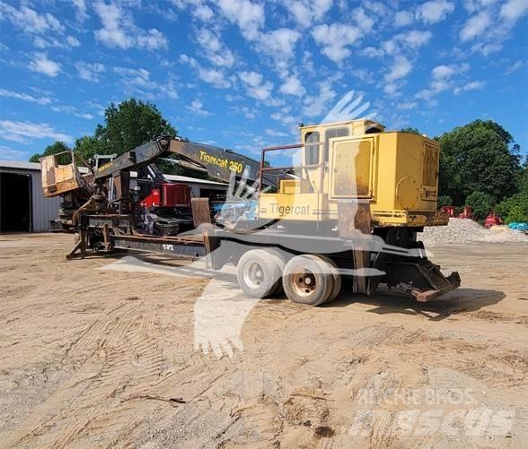 Tigercat 250 Boomstamladers
