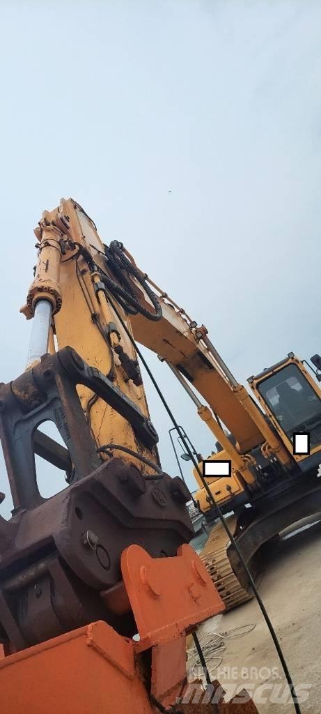 Hyundai Robex 300 LC Rupsgraafmachines