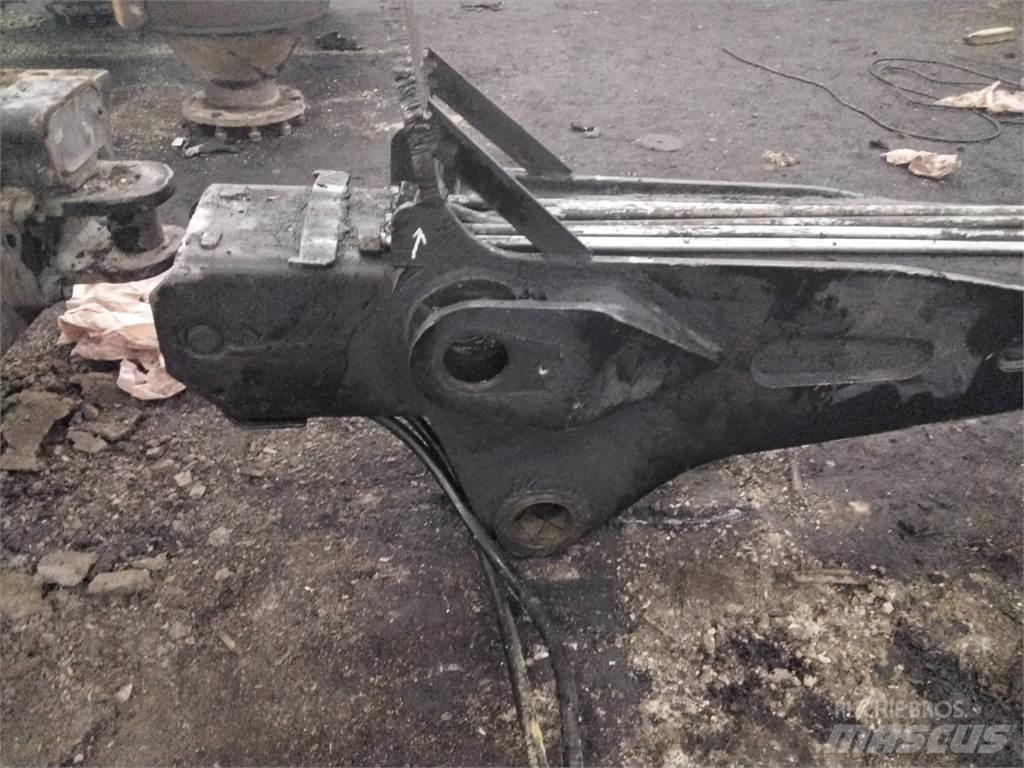 Valmet CRF14 Uitrijwagenkranen
