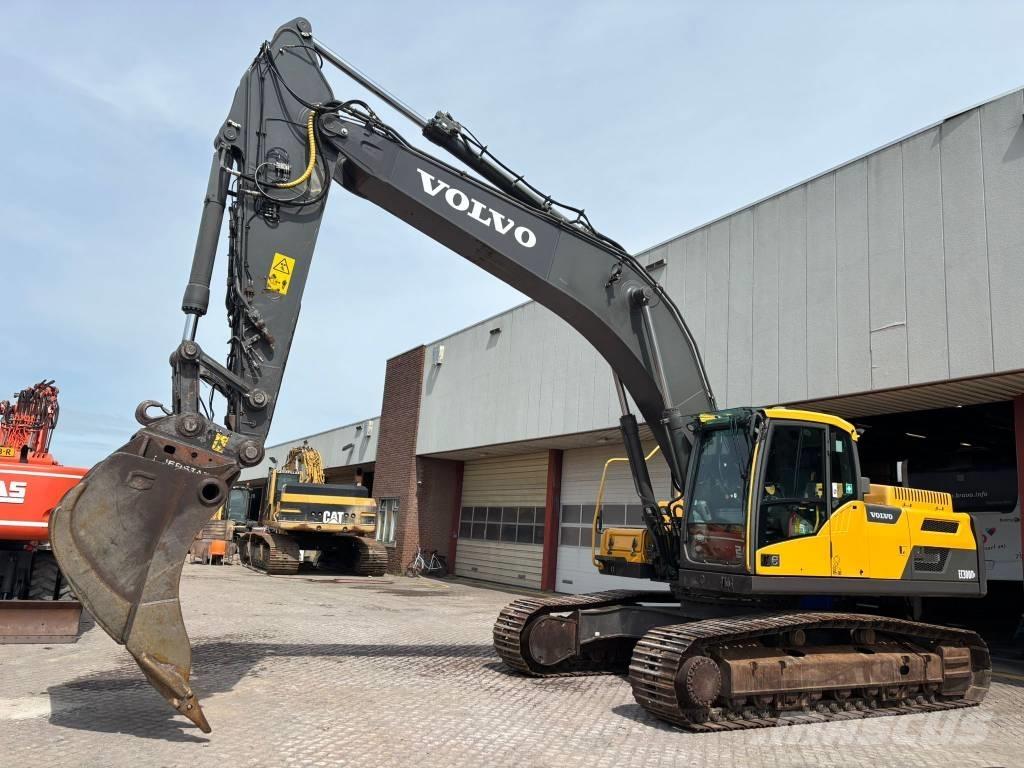 Volvo EC 300 D L Rupsgraafmachines