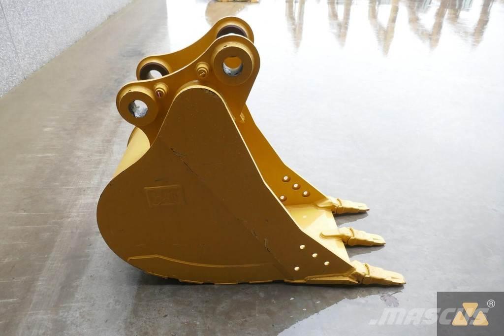 CAT 320 Bucket Bakken
