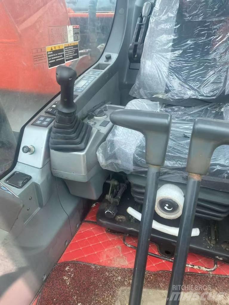 Doosan DX 225 LC Rupsgraafmachines
