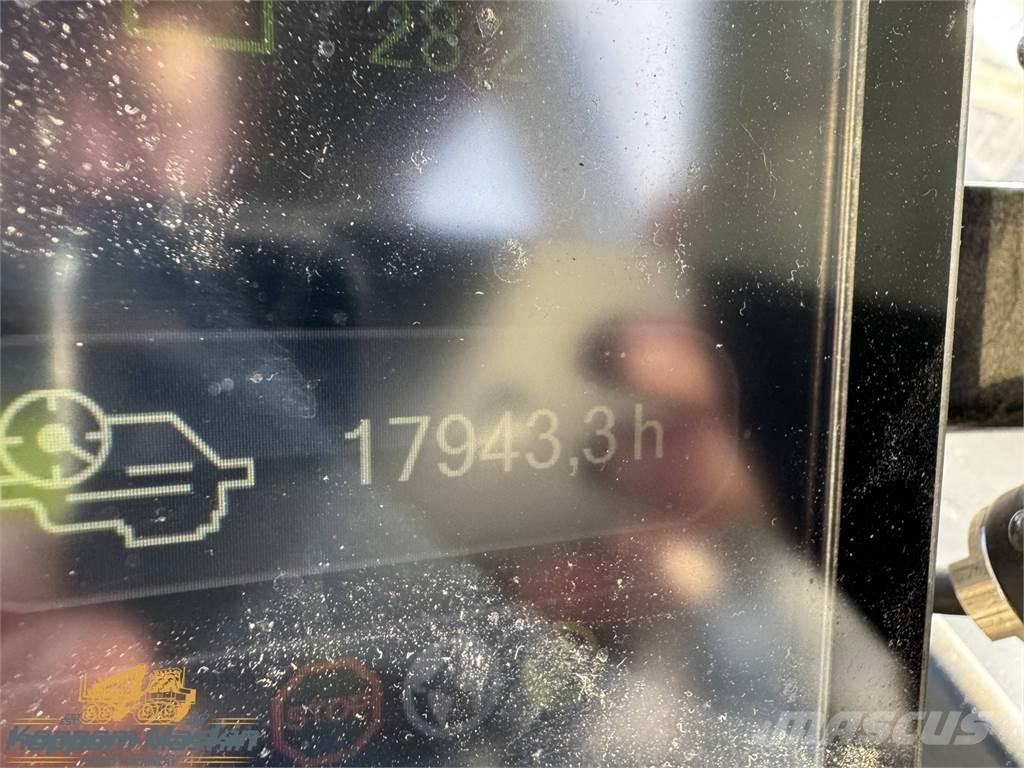 Komatsu 895 Forwarders