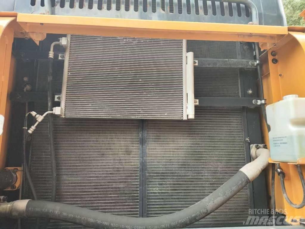 Hyundai R520LC-9 Rupsgraafmachines