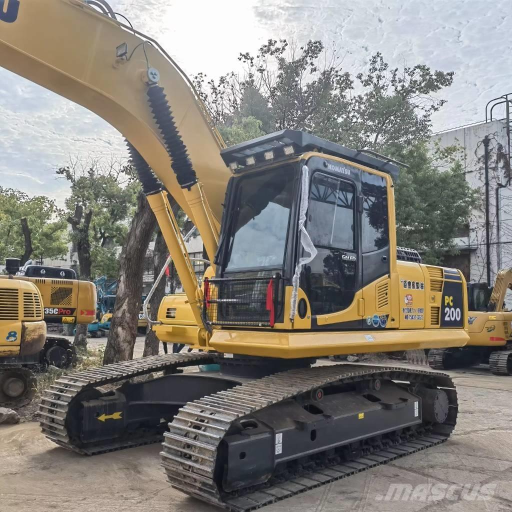 Komatsu PC 200 Rupsgraafmachines