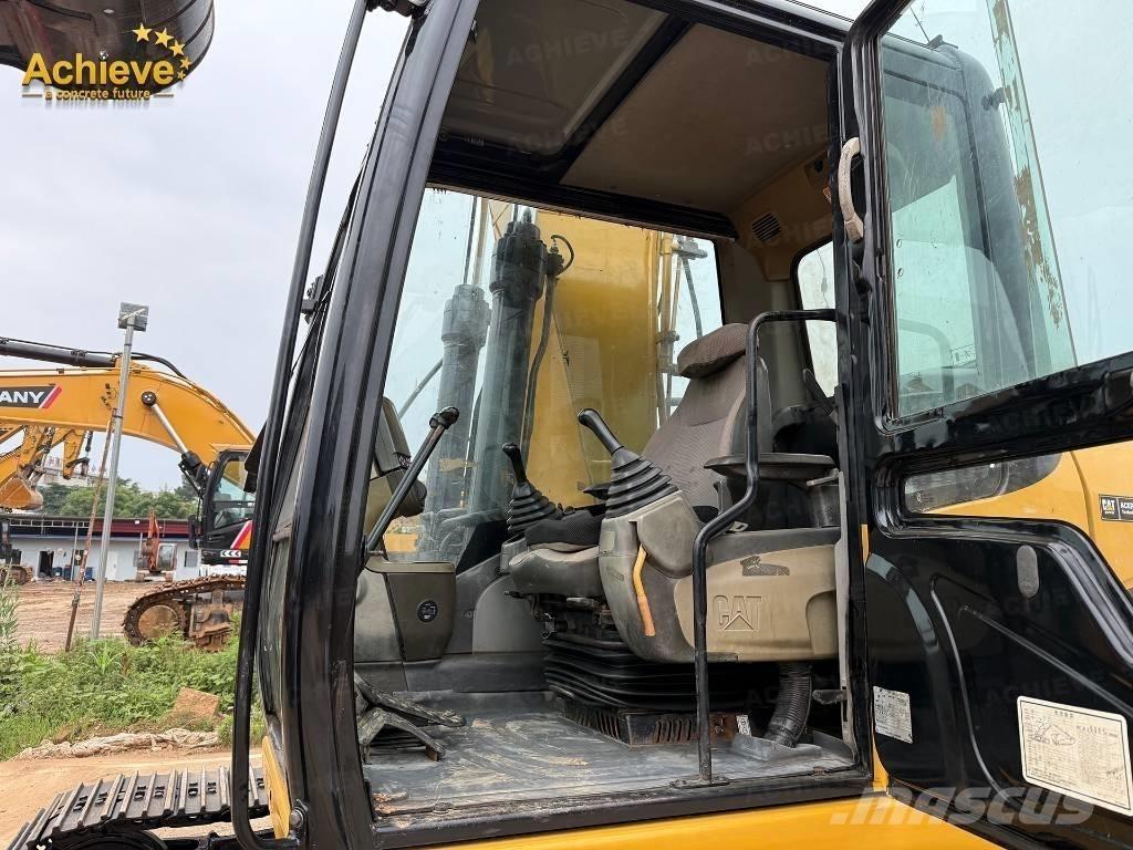 CAT 320 D Rupsgraafmachines