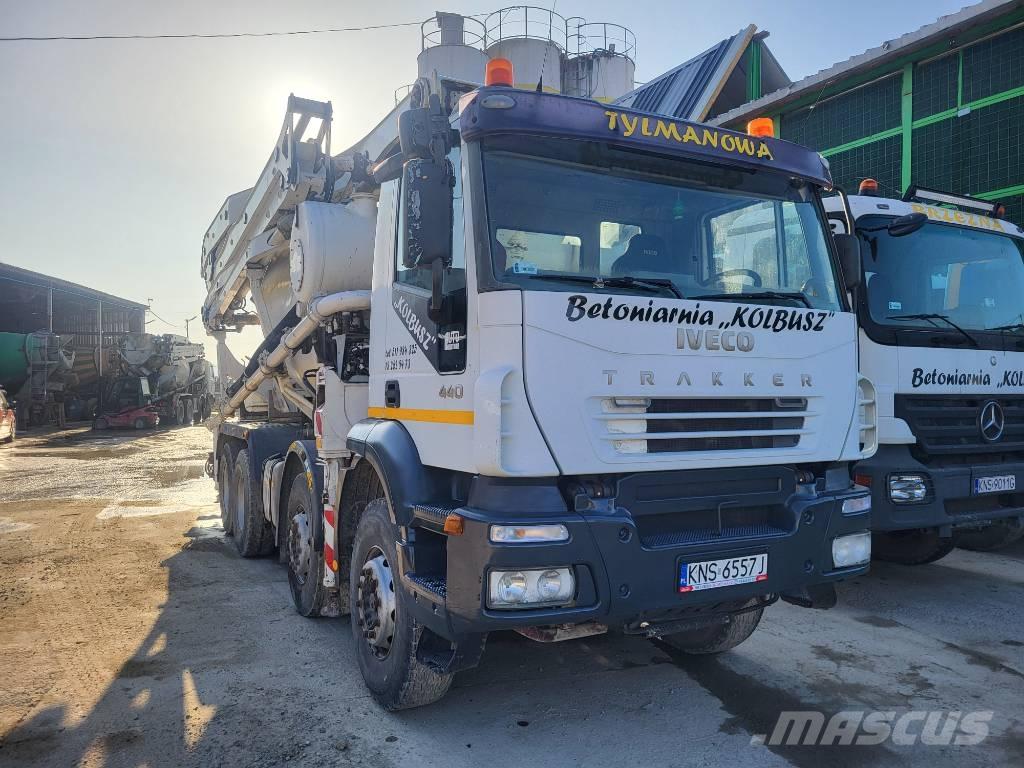 Iveco Trakker Betonmixers en pompen