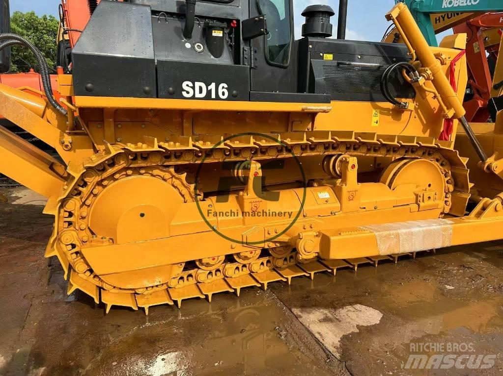 Shantui SD 16 Rupsdozers