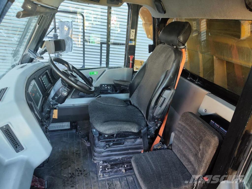 CAT 772G Starre dumptrucks