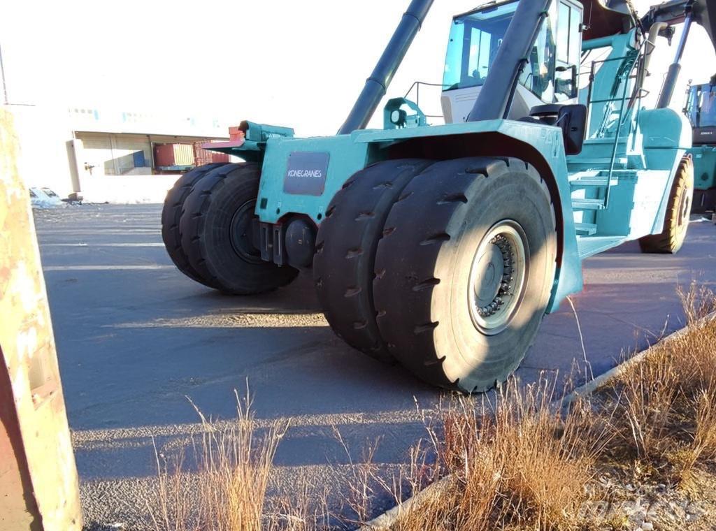 Konecranes SMV 4531 Containerheftrucks
