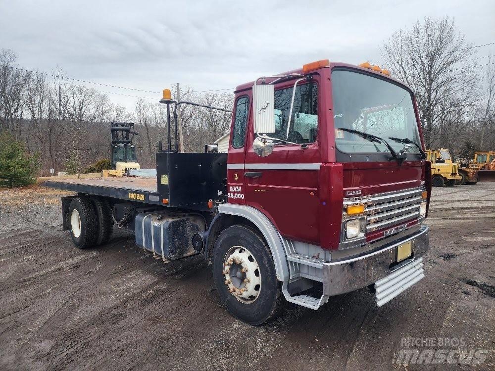 Mack MS200P Sleepwagens
