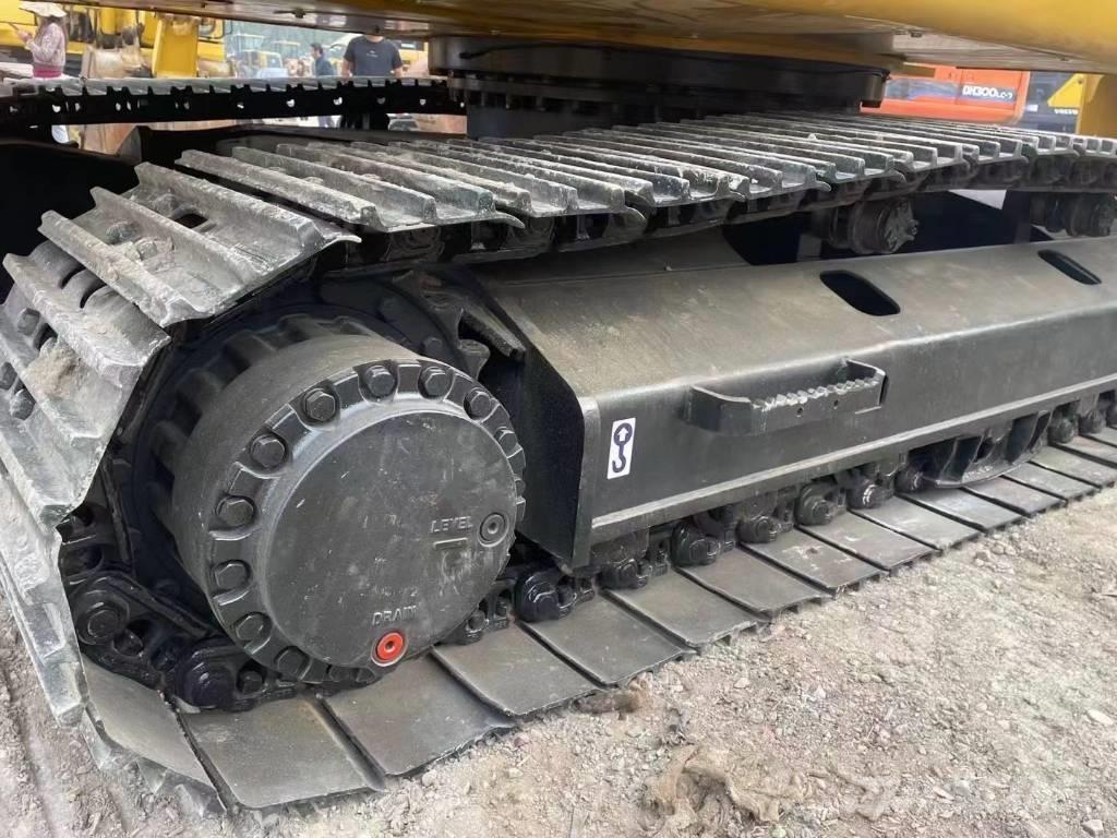 CAT 324 Rupsgraafmachines