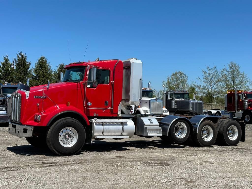 Kenworth T800 Trekkers