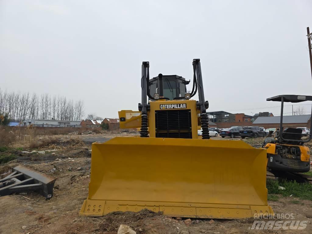 CAT D7G Rupsdozers