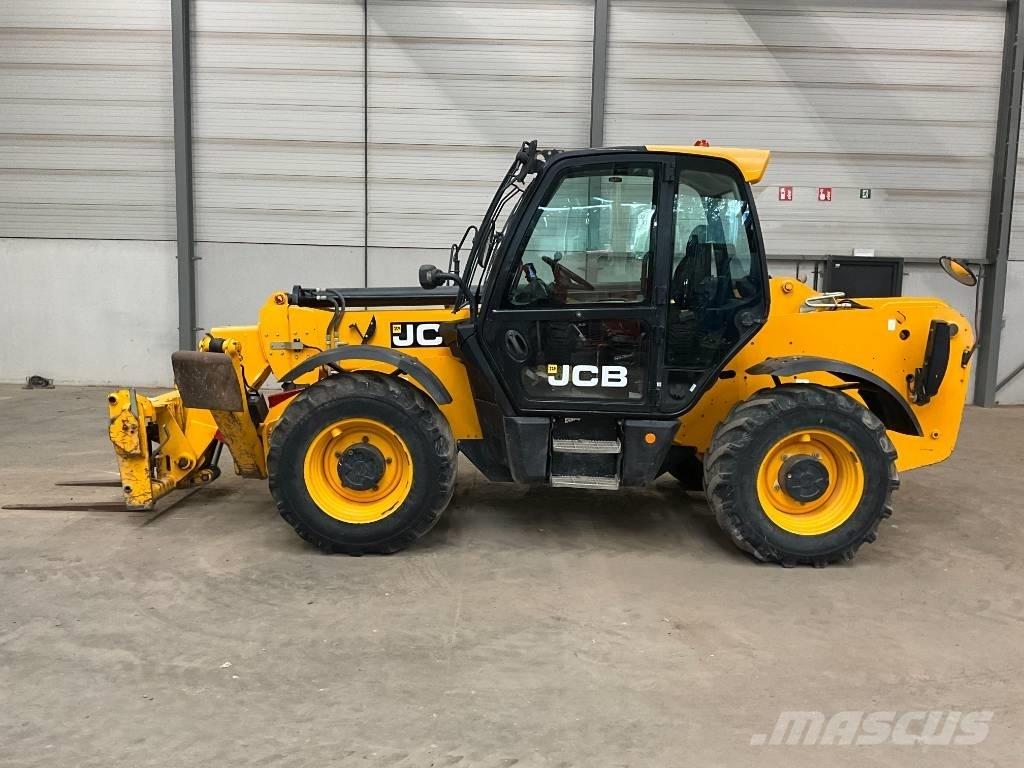 JCB 535-125 Verreikers