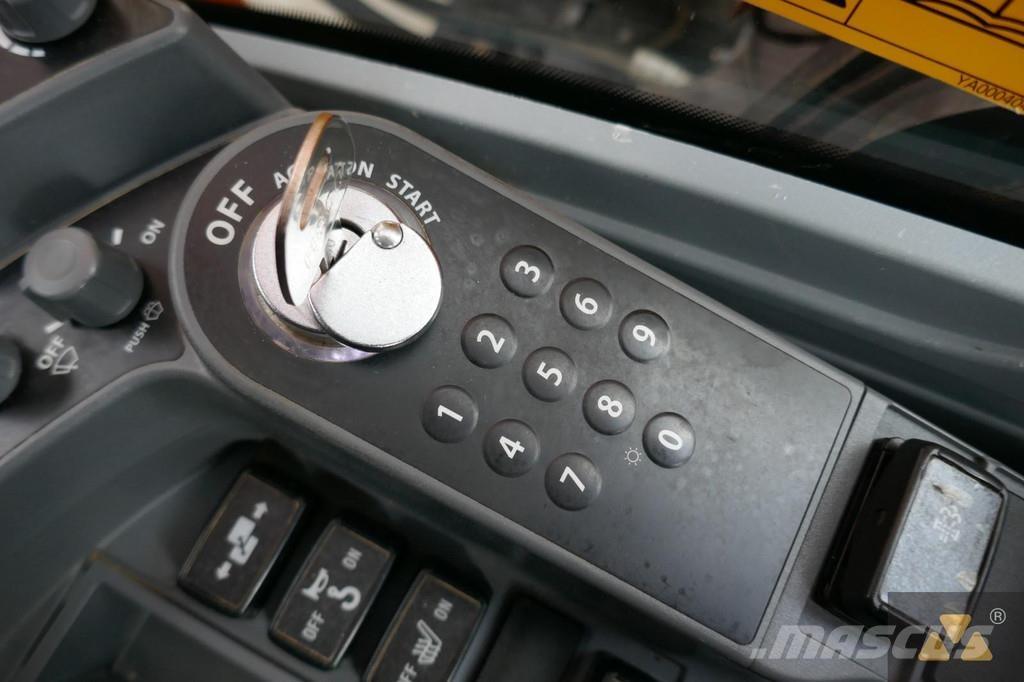 Hitachi ZX300LC-7 Rupsgraafmachines