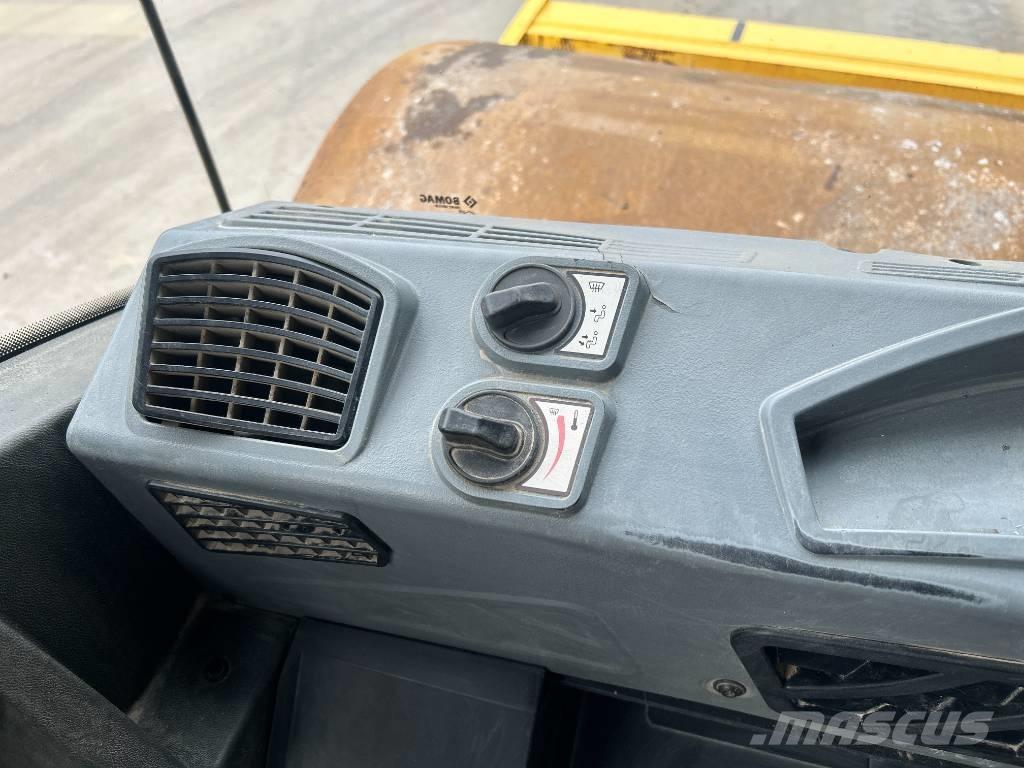 Bomag BW213D-5 Grondverdichtingsmachines
