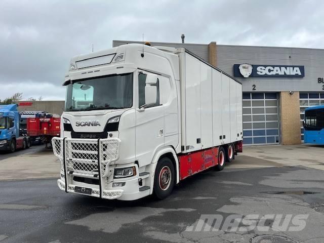 Scania S 650 Bakwagens met gesloten opbouw