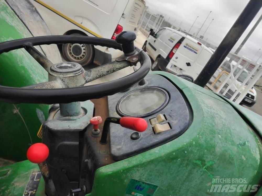 John Deere 2450 Tractoren