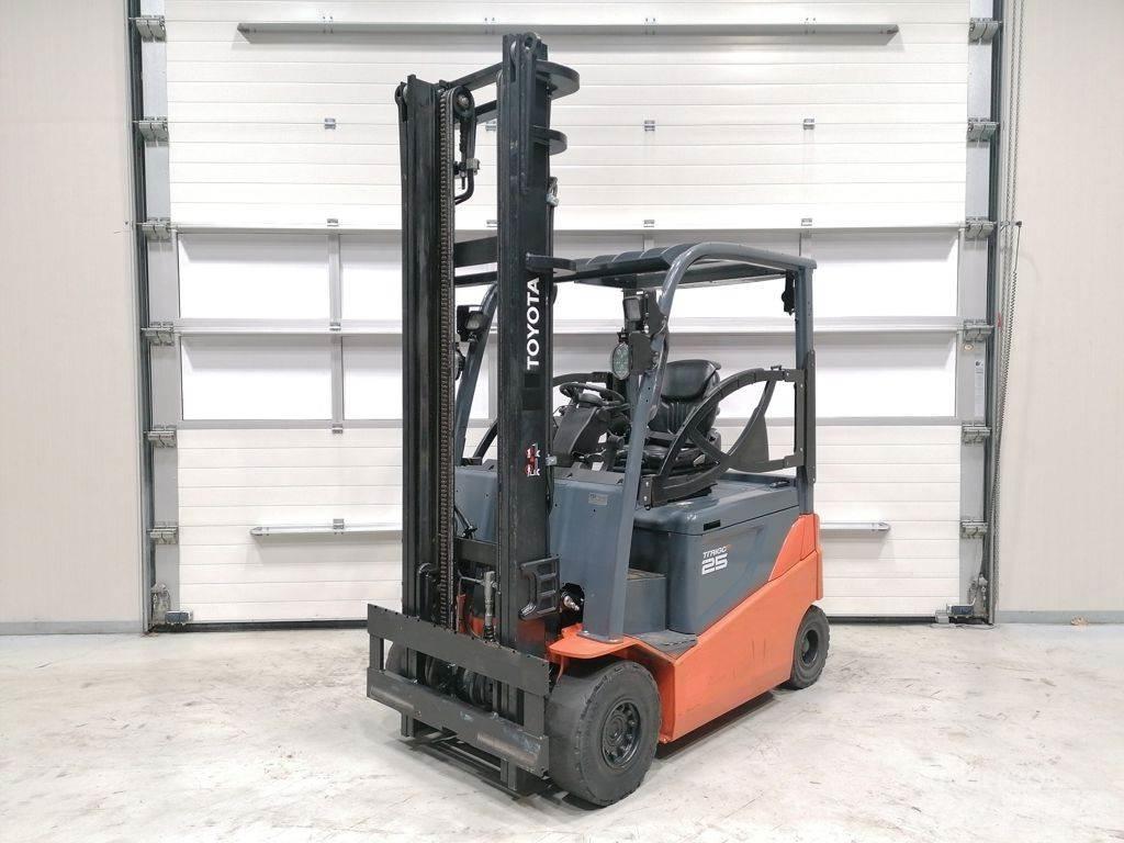 Toyota 8FBMKT25 Elektrische heftrucks
