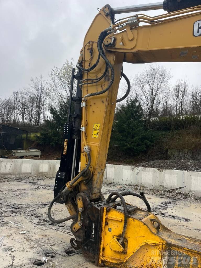 CAT 352 Sloopgraafmachines