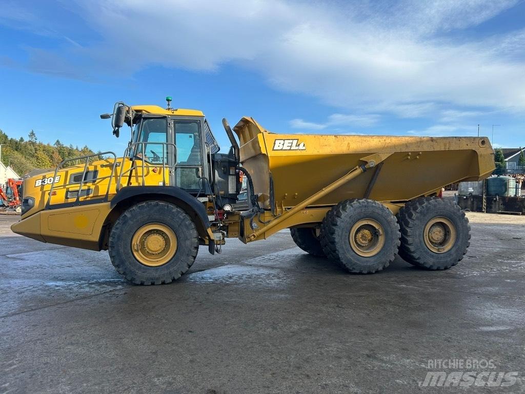 Bell B30E Knik dumptrucks