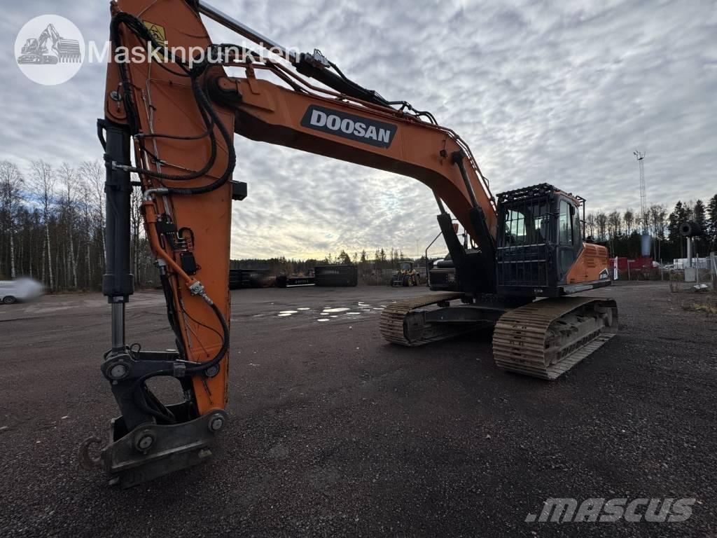 Doosan DX 300 LC Rupsgraafmachines