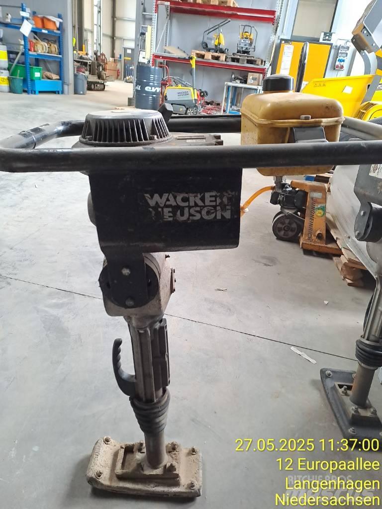 Wacker Neuson BS30 Stampers