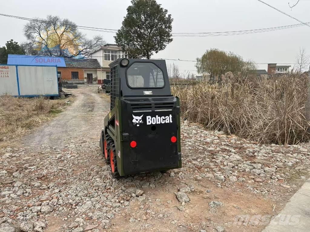 Bobcat S 70 Schrankladers