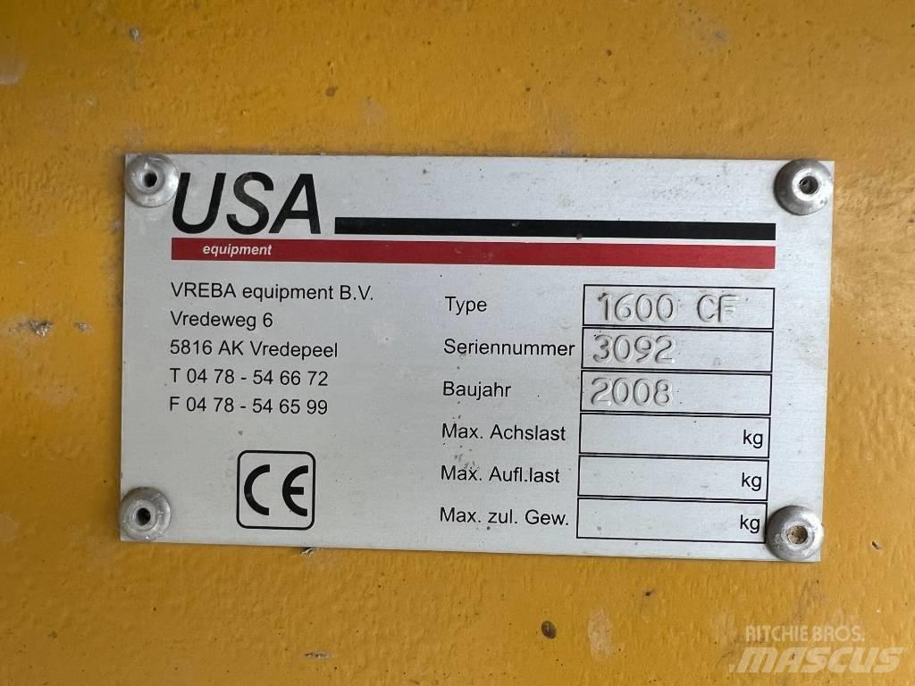 Peecon 1600 CF Voedermachines