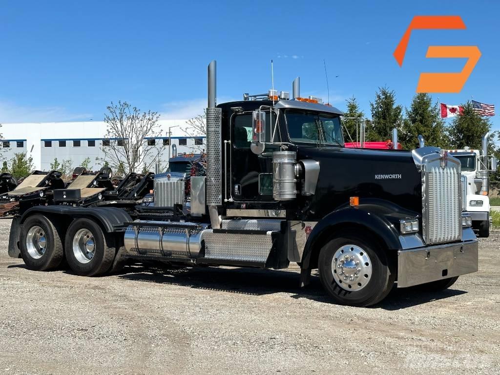 Kenworth W900 Trekkers