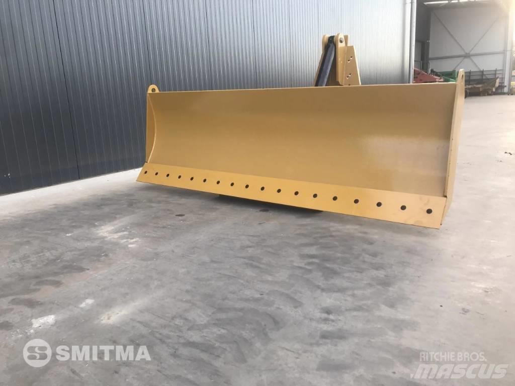 CAT 120M2 Bladen