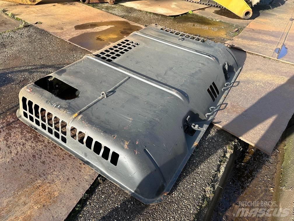 CAT 325DL hood Chassis en ophanging